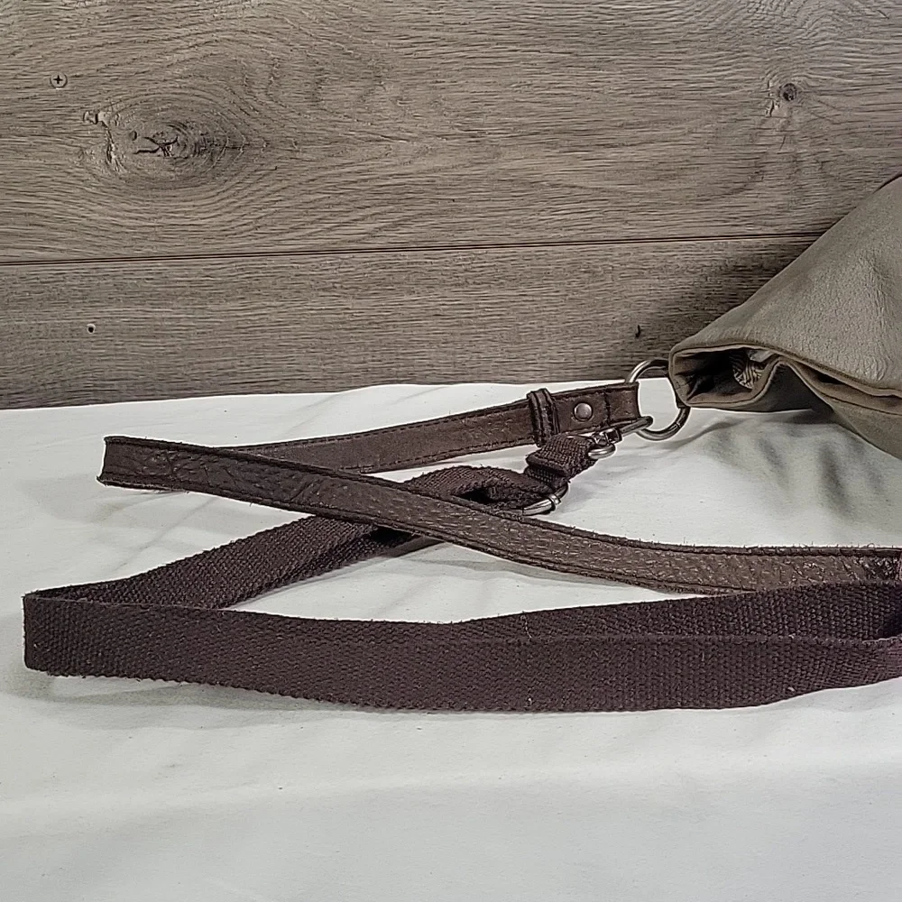 The Sak Gray/Brown Leather Crossbody Shoulder Bag